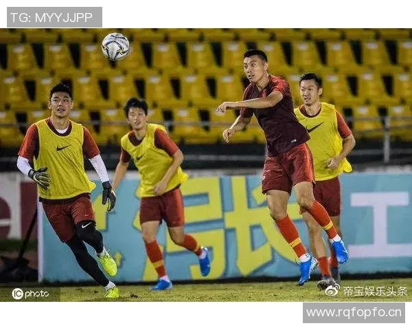 杭州篮球队耐力争议引发热议球迷对球队表现的不同看法与期待 杭州篮球队耐力争议引发热议球迷对球队表现的不同看法与期待